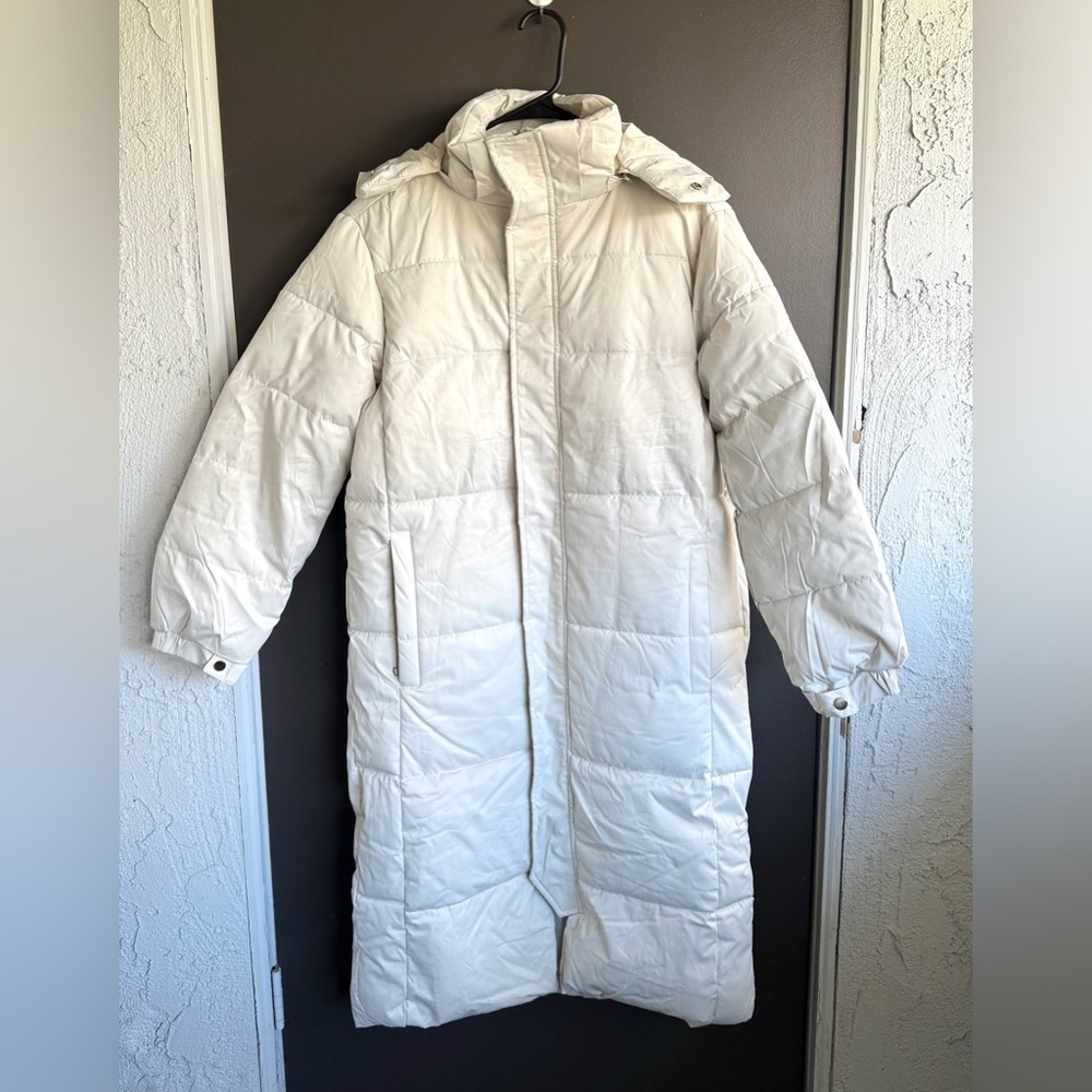 Women's Long White Hooded Puffer Coat
